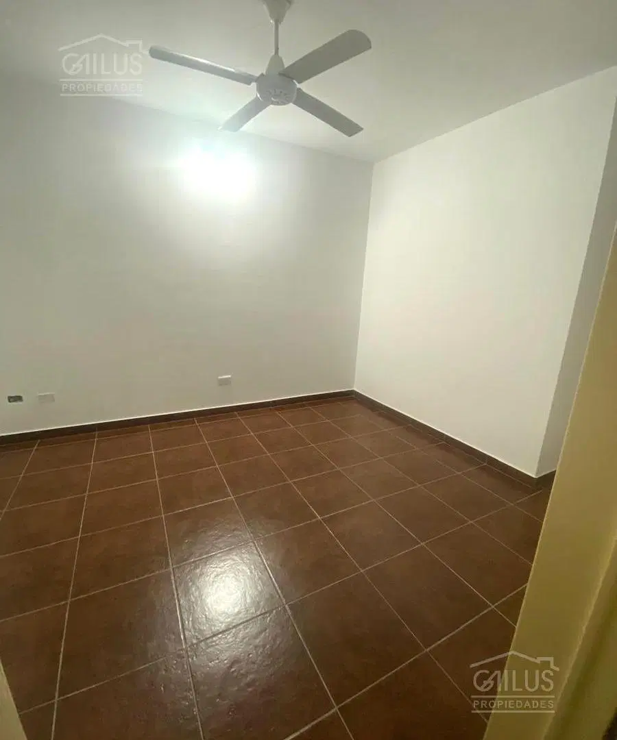 Departamento en Alquiler en San Cristobal ( La Rioja al 1100) de 2 amb. 4