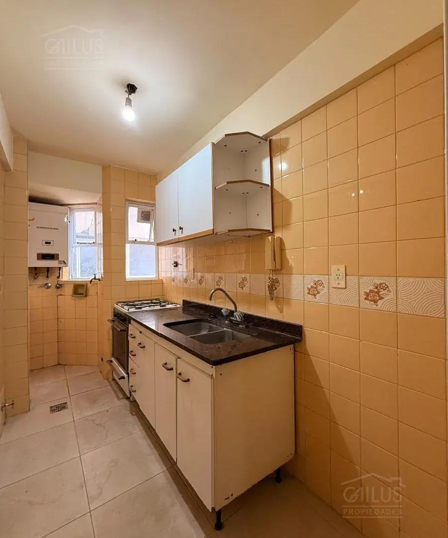 Departamento en Venta en Boedo (Independencia al 4000) de 3 Amb. 4