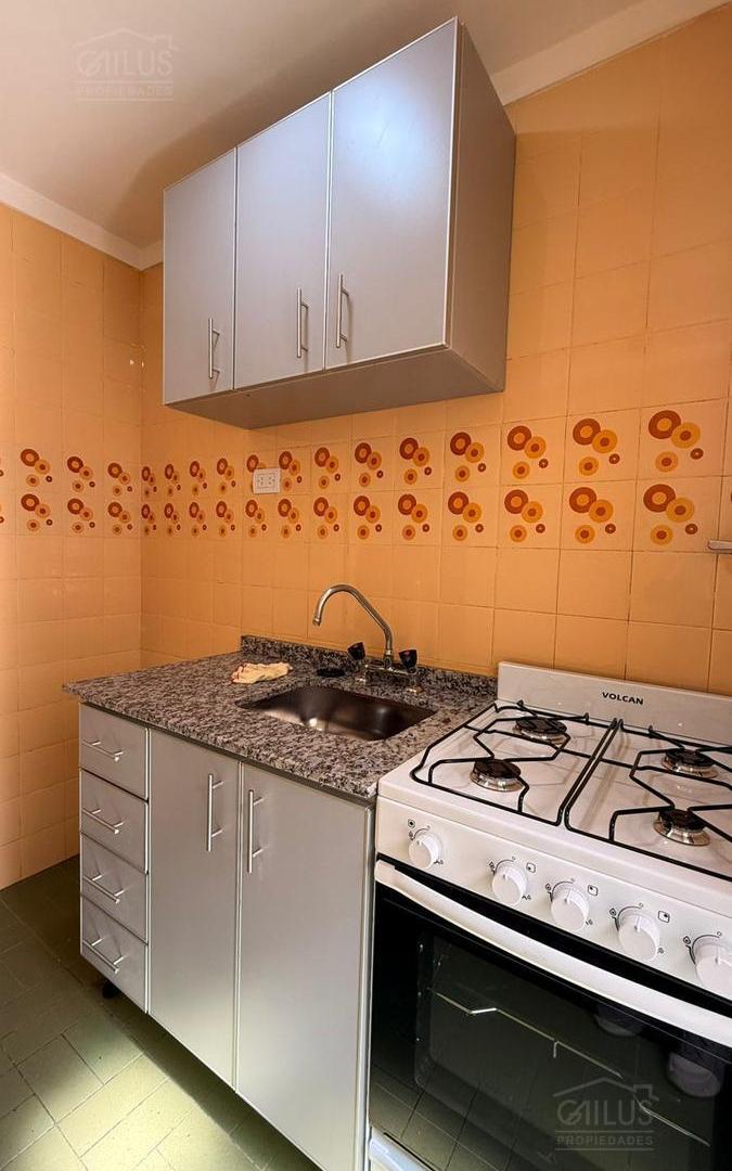 Foto de Departamento en alquiler en San Cristóbal (Urquiza al 1200) de 2 amb., imagen 3