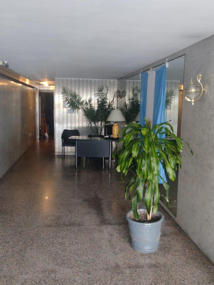 Dueño Vende Avellaneda. Departamento de 4 Ambientes con Dependencia 3