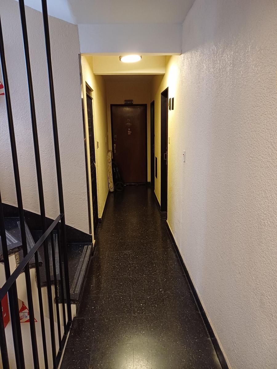 Foto de ALMAGRO VENTA DEPARTAMENTO 4 AMBIENTES CON DEPENDENCIA, imagen 4