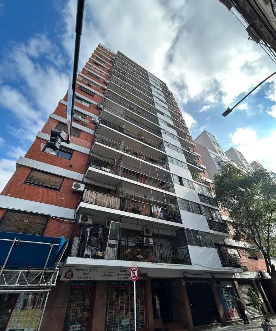BALVANERA VENTA DEPARTAMENTO DE CUATRO AMBIENTES CON COCHERA 4