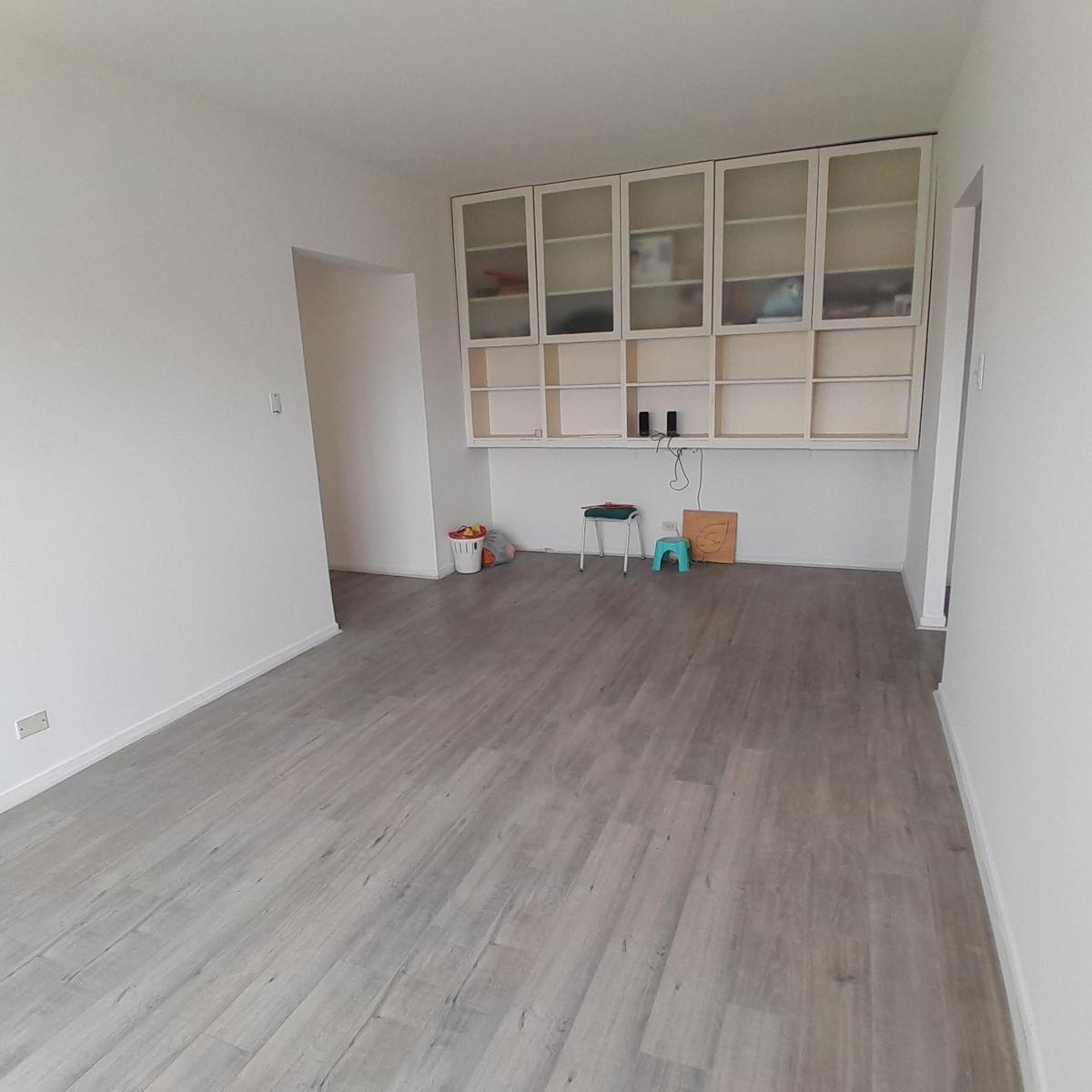 Departamento de Dos Ambientes en Venta - Zona Uade 1