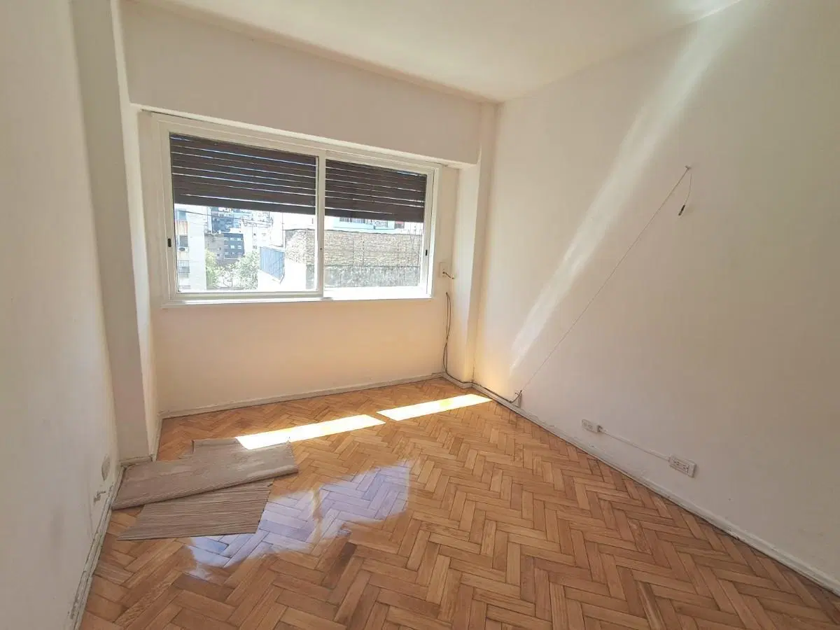 Departamento de 3 ambientes en venta - Muy luminoso 3