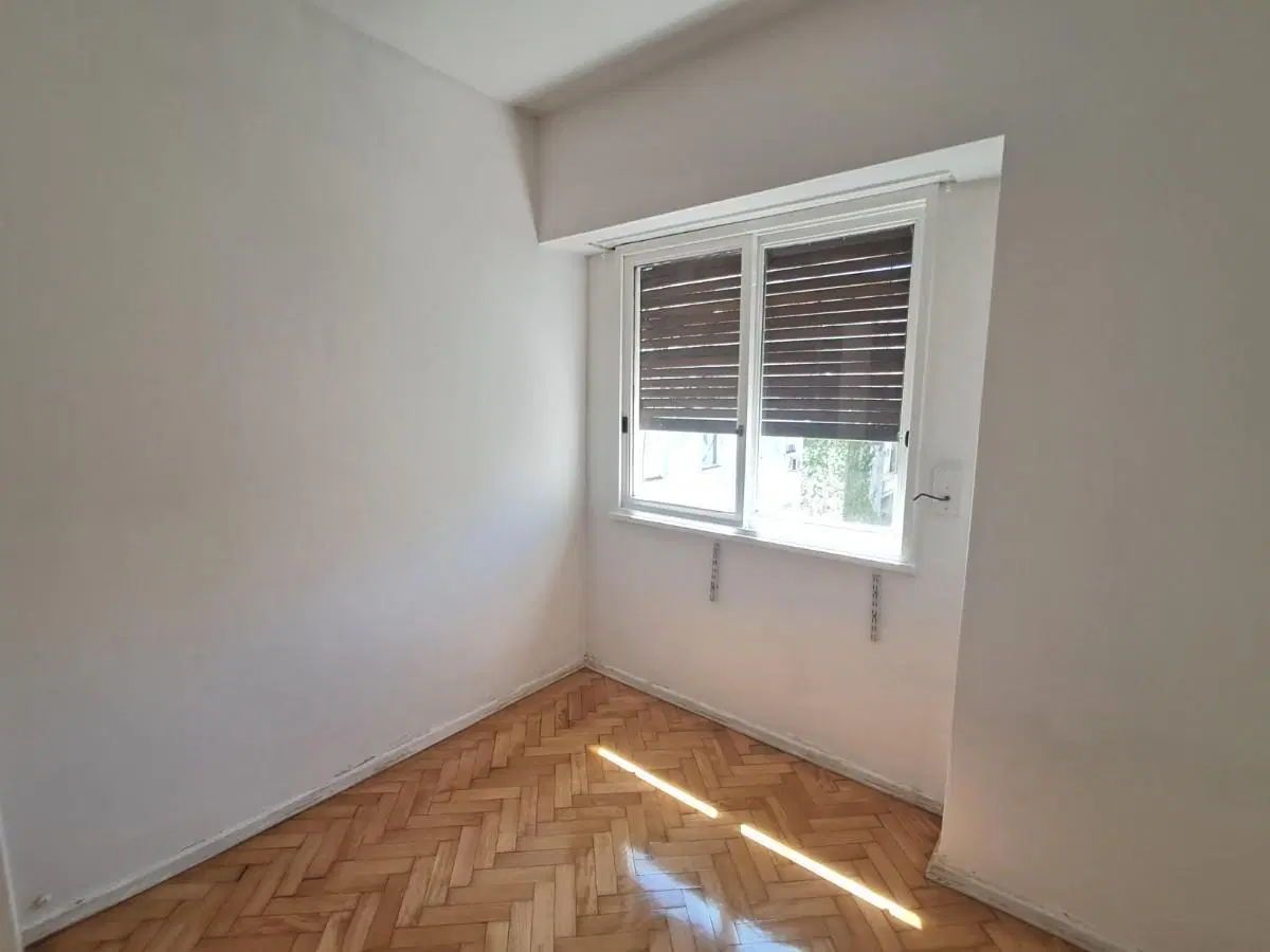 Departamento de 3 ambientes en venta - Muy luminoso 4