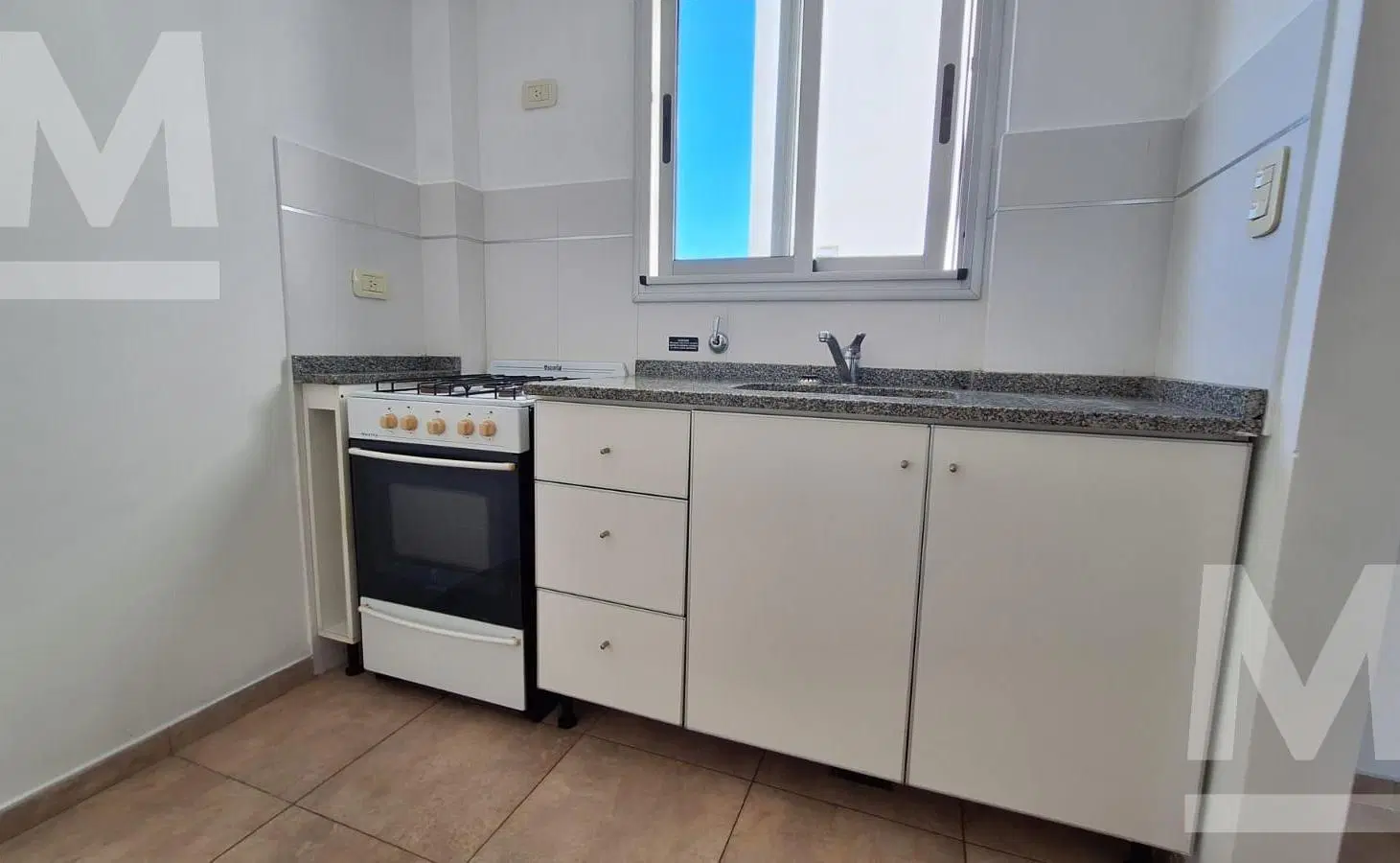 Departamento - Plaza Rocha 5