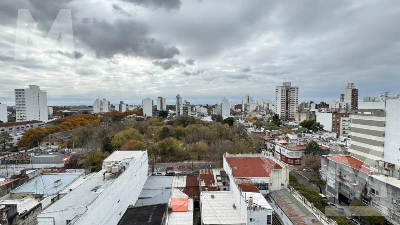 Departamento de 2 dormitorios con cochera 4