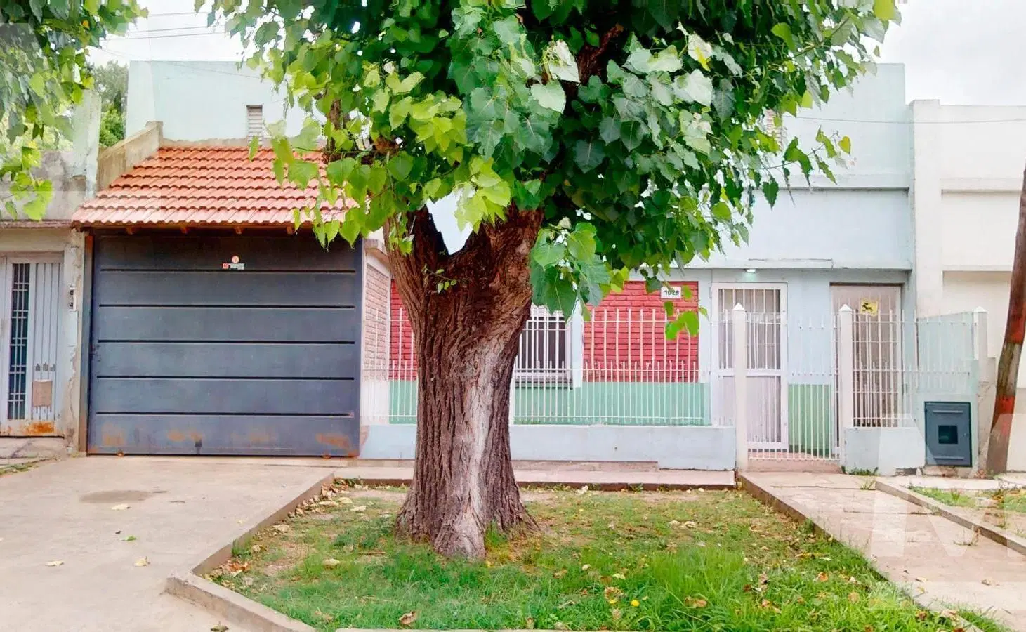 CASA EN VENTA LOS HORNOS 2