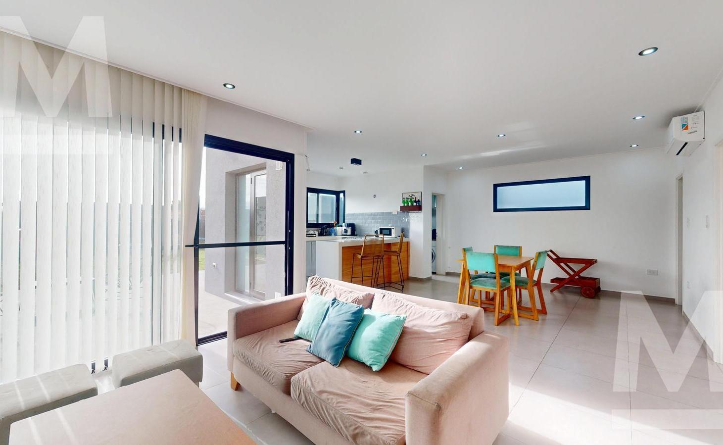 Foto de Casa en Venta Barrio Eco Arana, imagen 4