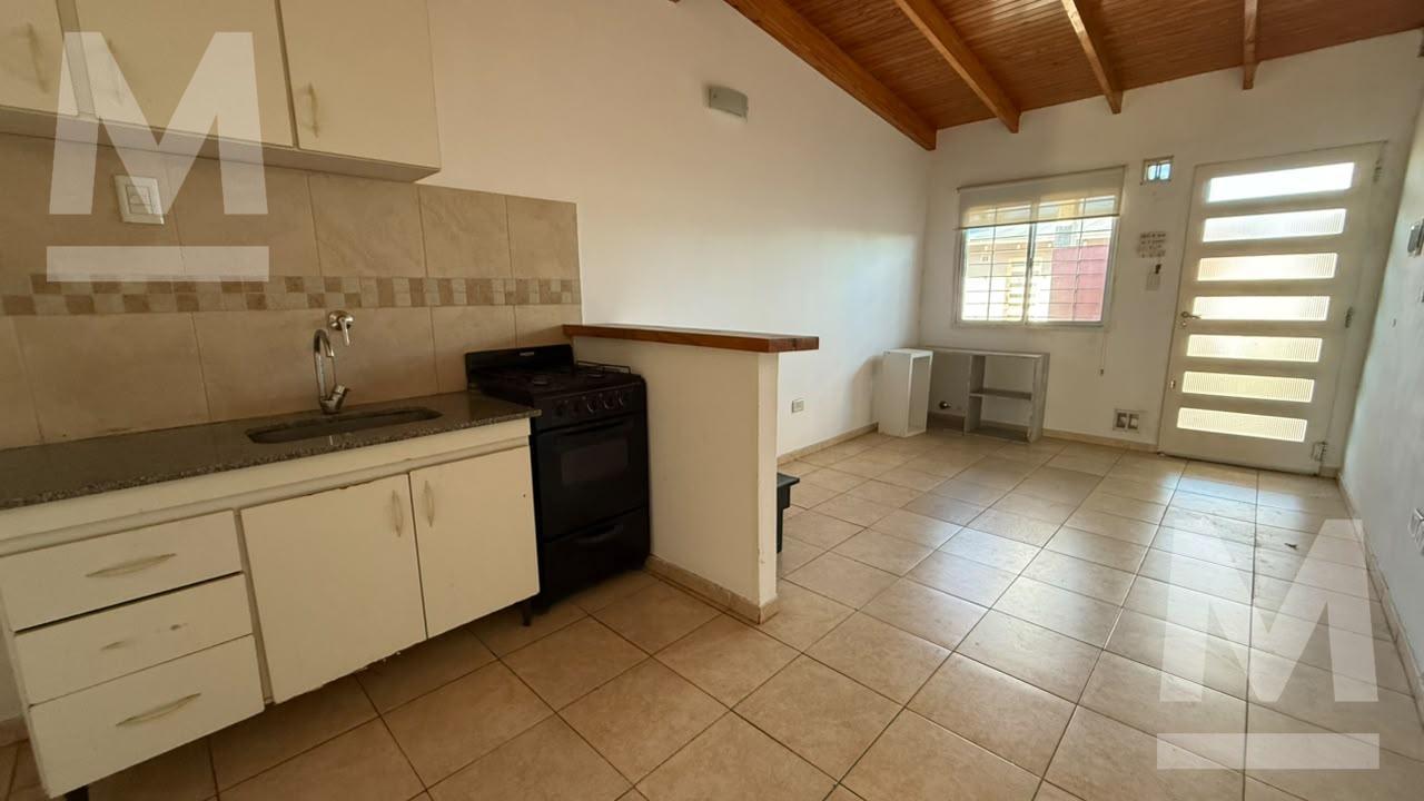 Foto de Departamento en Alquiler en La Plata, imagen 4