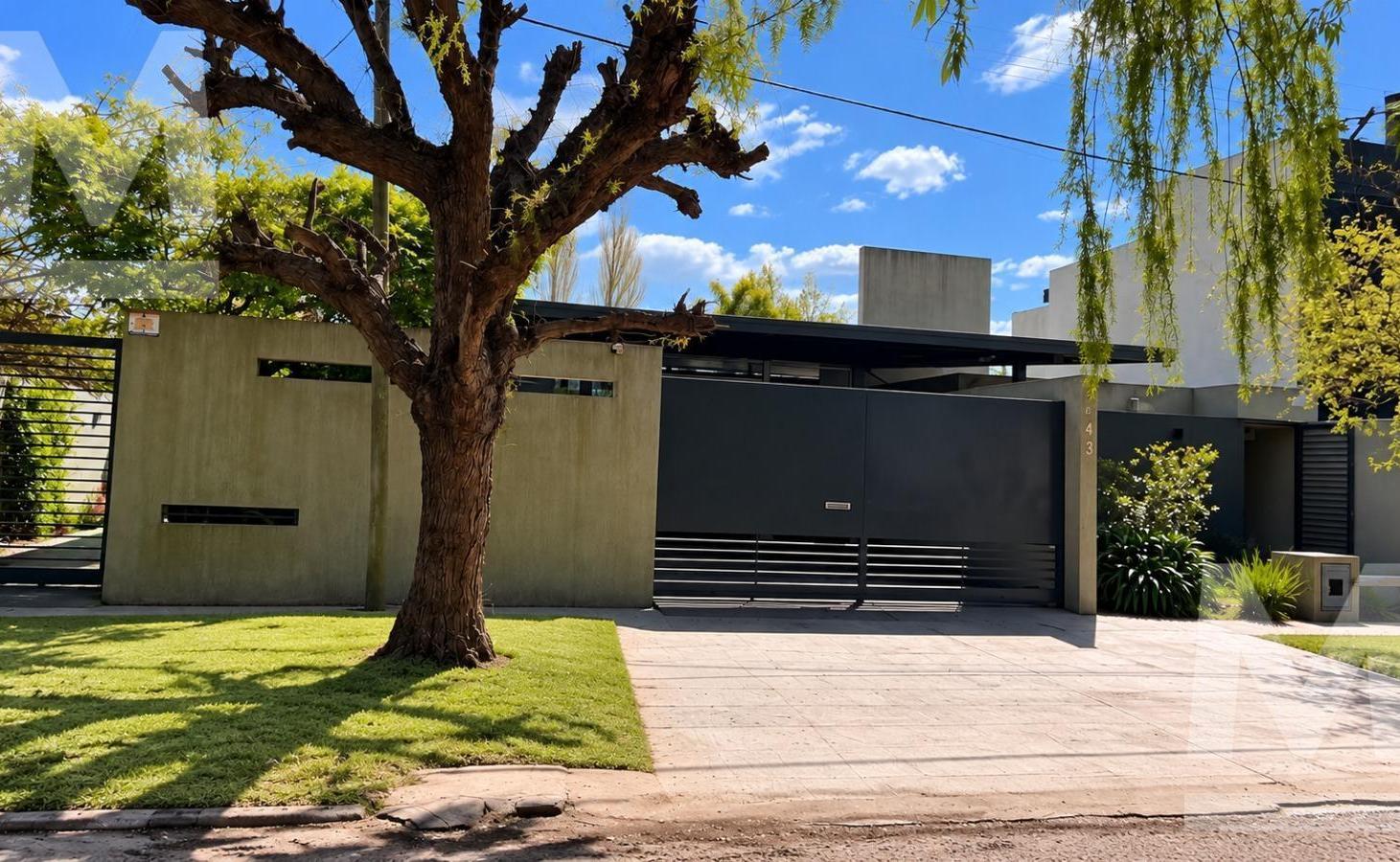 Foto de Casa en Manuel B Gonnet, imagen 1