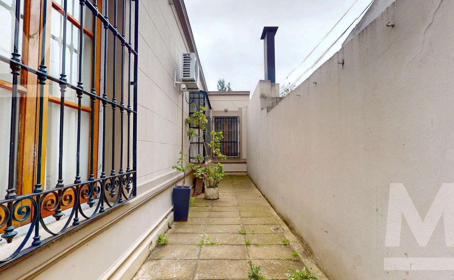Foto de Casa en venta en La Plata, imagen 3