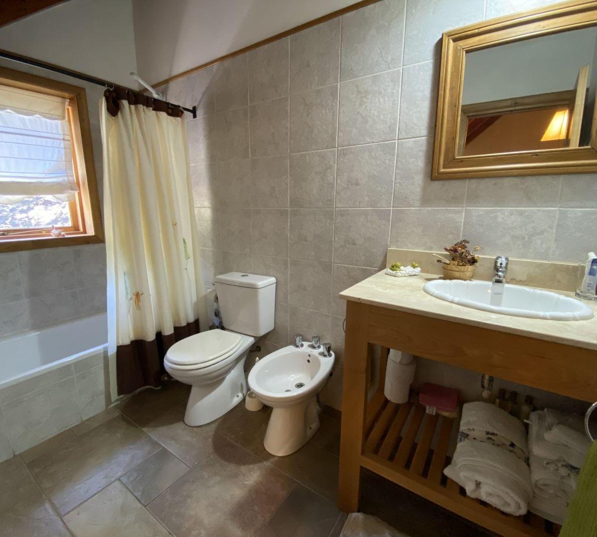 Casa en Venta de 4 Dorm. San Martin de Los Andes 5