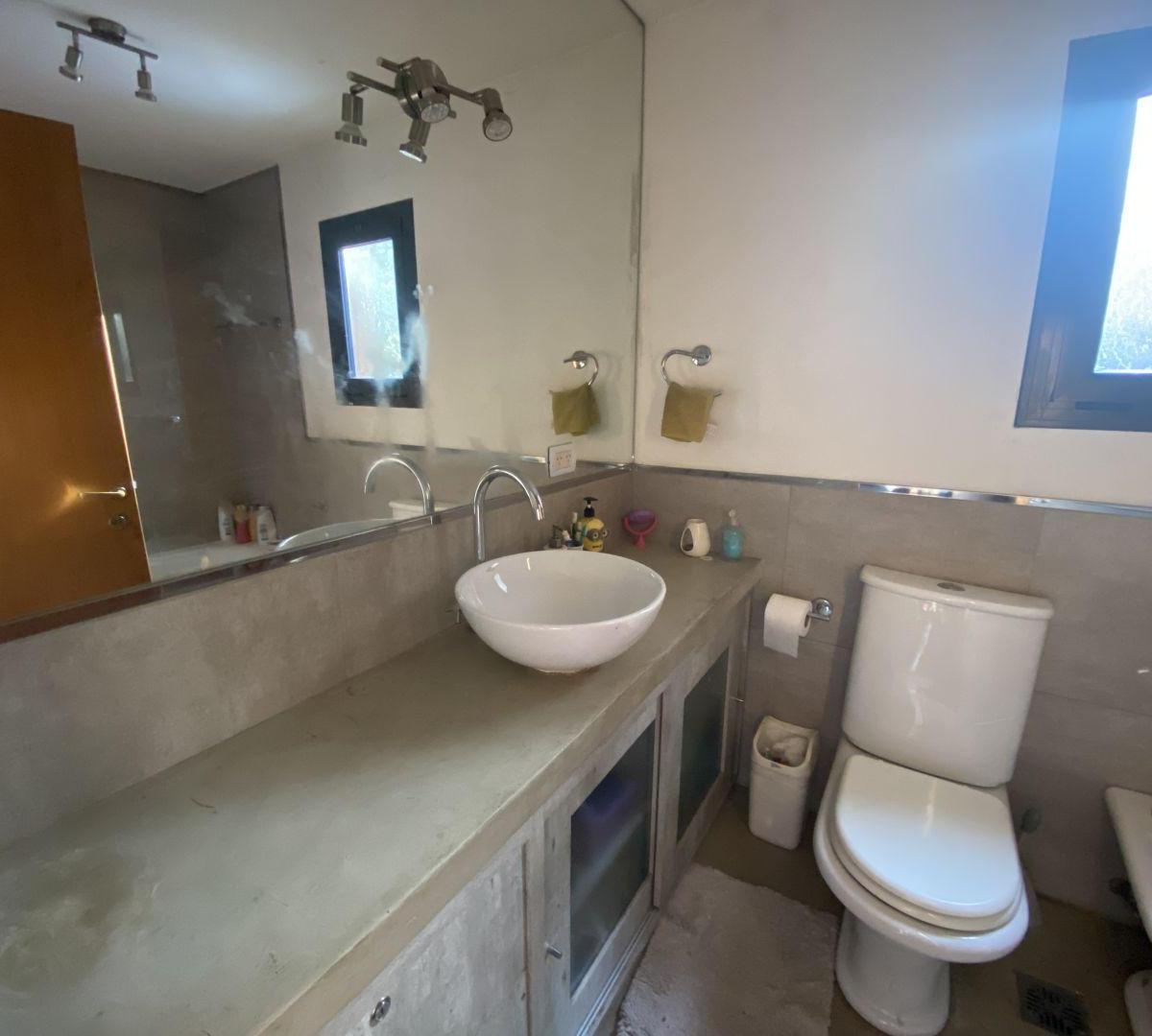 Casa en Venta de 4 Dorm. en San Martín de Los Andes, Barrio La Reserva 1