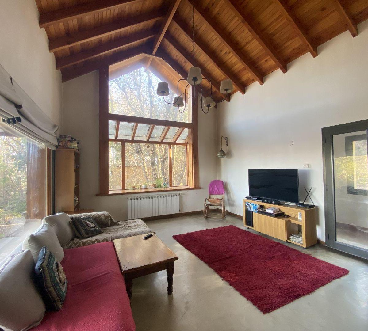 Casa en Venta de 4 Dorm. en San Martín de Los Andes, Barrio La Reserva 2