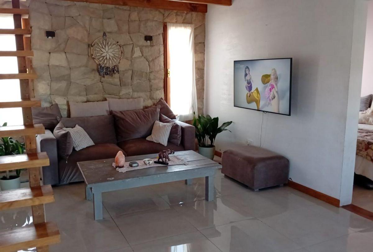 Casa en Venta de 3 Dorm. en San Martín de Los Andes, Barrio Los Coirones 1