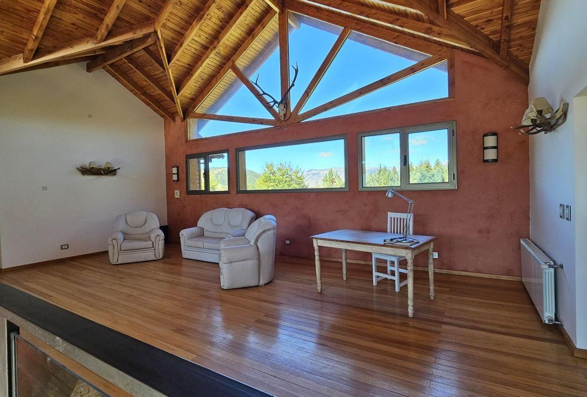 Casa en Venta de 6 Dorm. en San Martín de Los Andes, Estancia Los Ñires 1