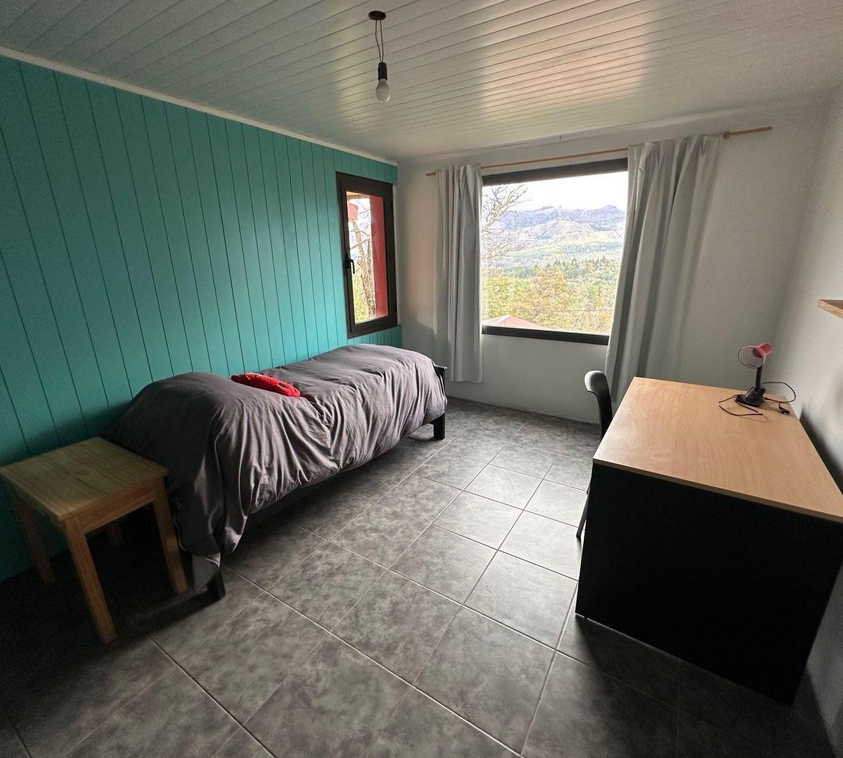 Casa en Venta de 4 Dorm. en San Martín de Los Andes en El Barrio Kaleuche 5