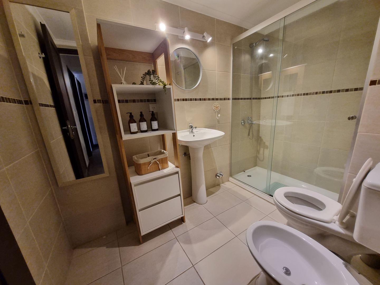 Foto de Departamento en venta de 3 Ambientes en San Martín de los Andes, Centro, imagen 2