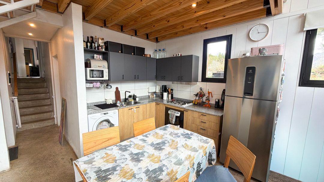 Foto de Casa en venta de 3 ambientes en San Martín de los Andes, Barrio Las, imagen 3