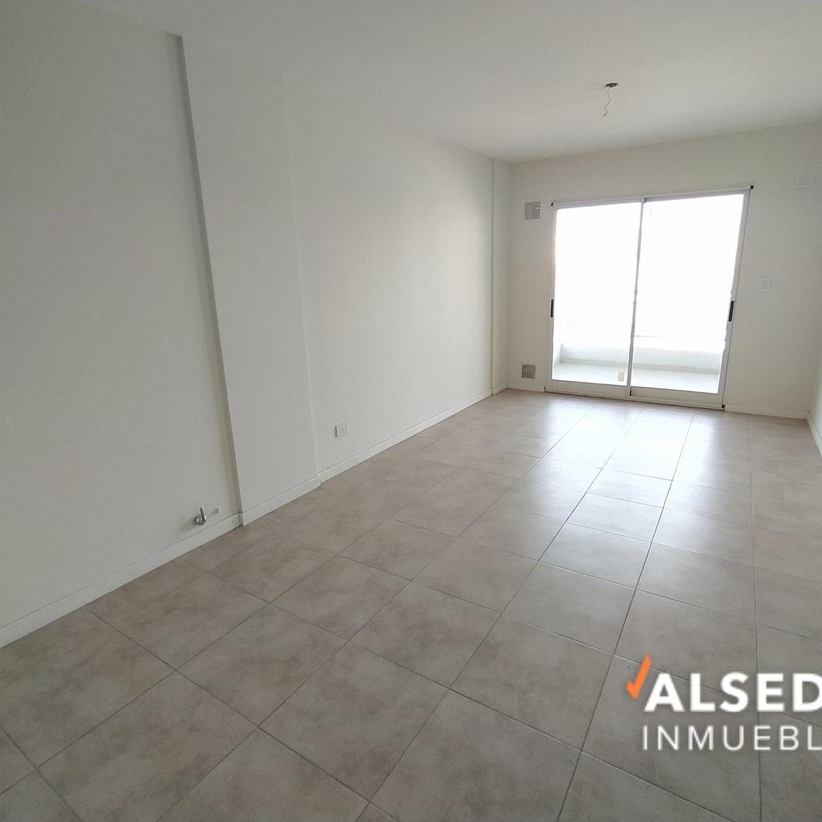 Foto de DEPARTAMENTO 2 DORMITORIOS VENTA MACROCENTRO ROSARIO, imagen 3
