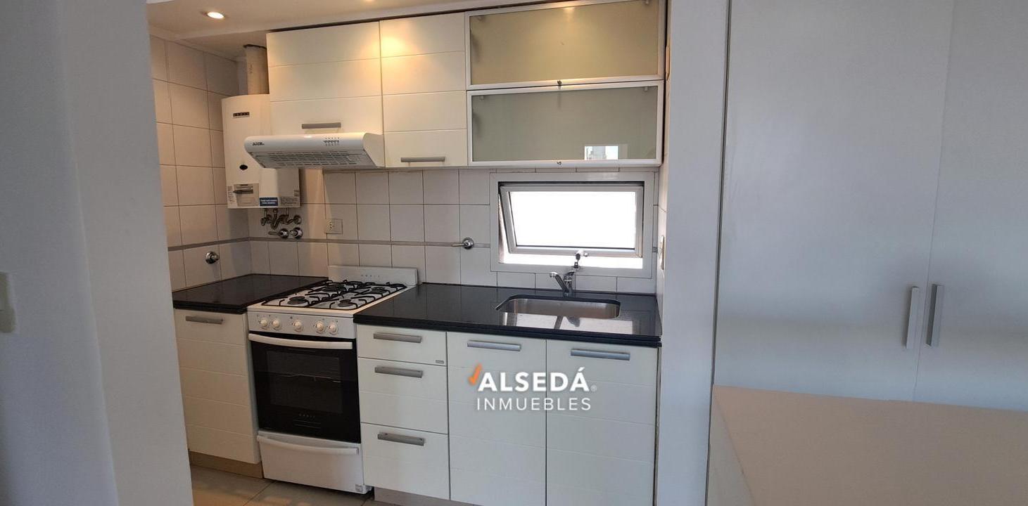 Foto de Departamento 1 dor con COCHERA - Montevideo 1332 - Centro, imagen 5