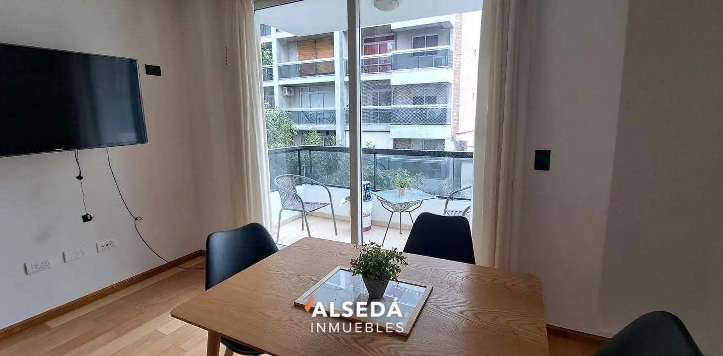 Departamento 1 dormitorio amplio amueblado 4