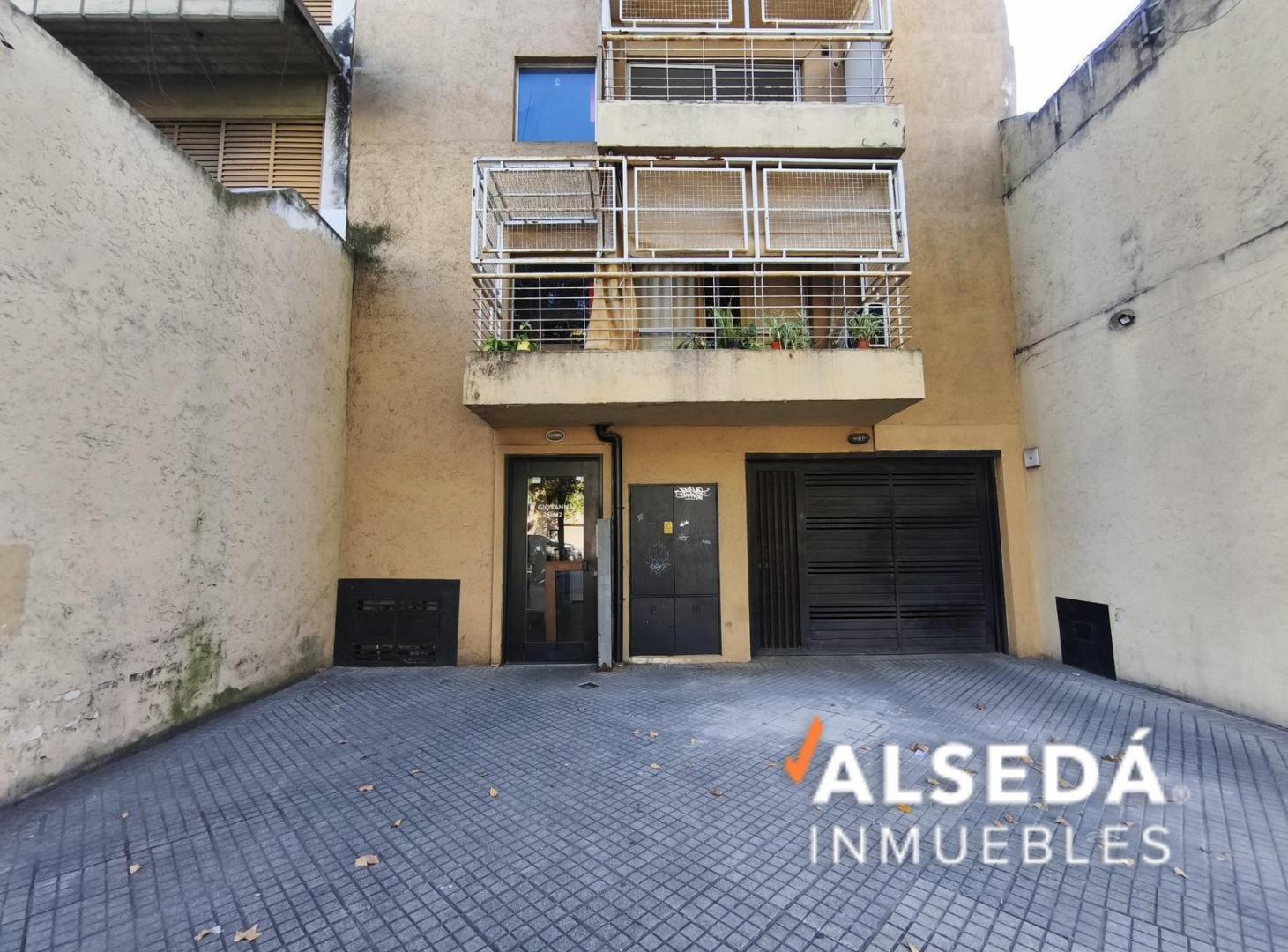 Departamento de 1 dormitorio en venta Echesortu