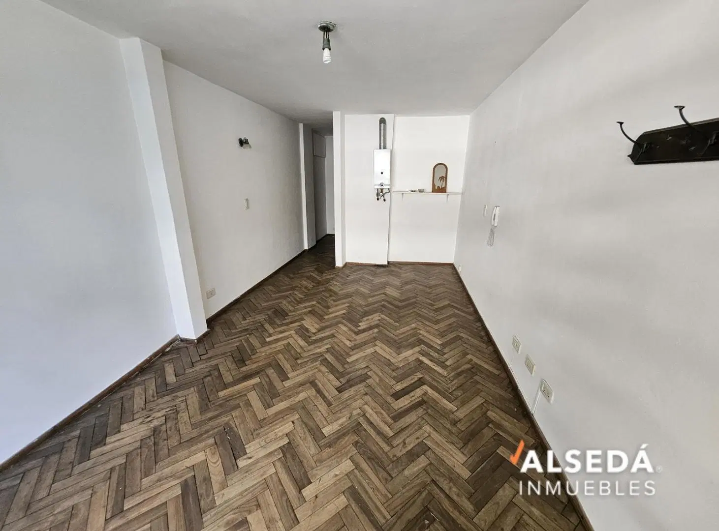 Departamento Monoambiente en Barrio Martin 2