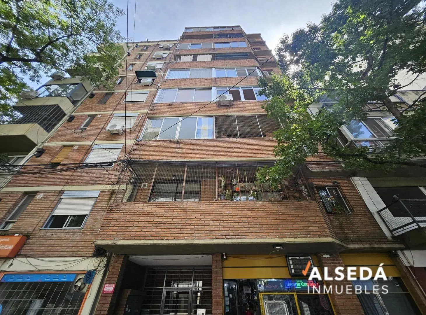 Departamento Monoambiente en Barrio Martin 5