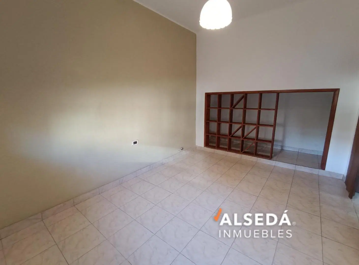 CASA 3 DORMITORIOS VENTA BARRIO HOSPITALES ROSARIO 1