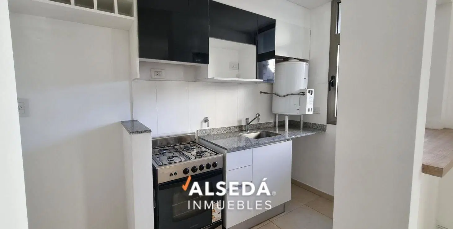 Departamento monoambiente - Centro 4