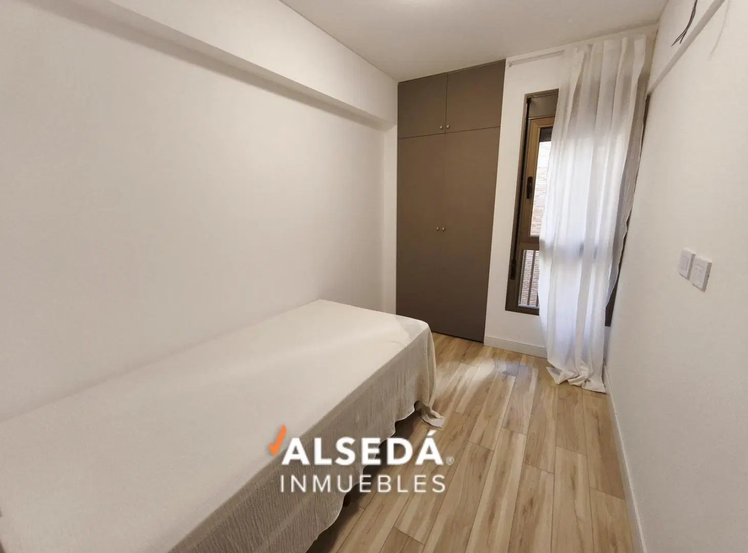 Departamento de 2 dormitorios en venta en Pichincha 5