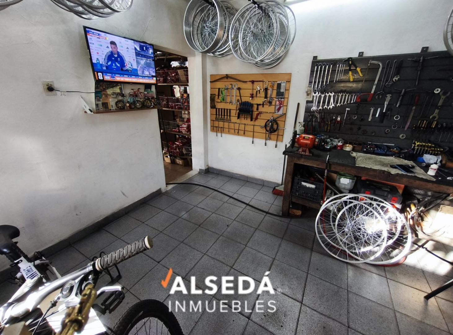 Foto de Local Comercial con Vivienda, imagen 5