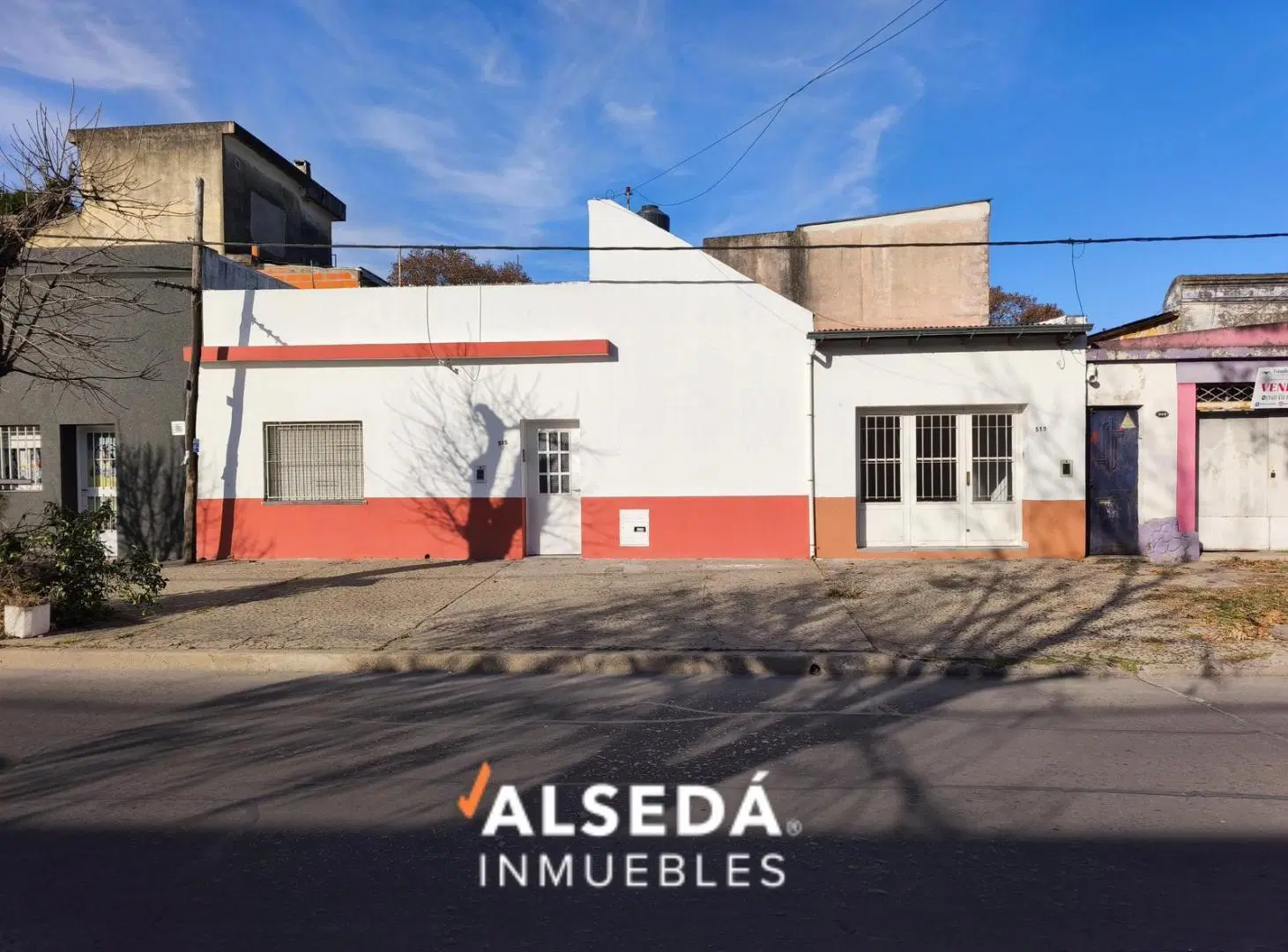 Casa con Local comercial Zona Oeste 4