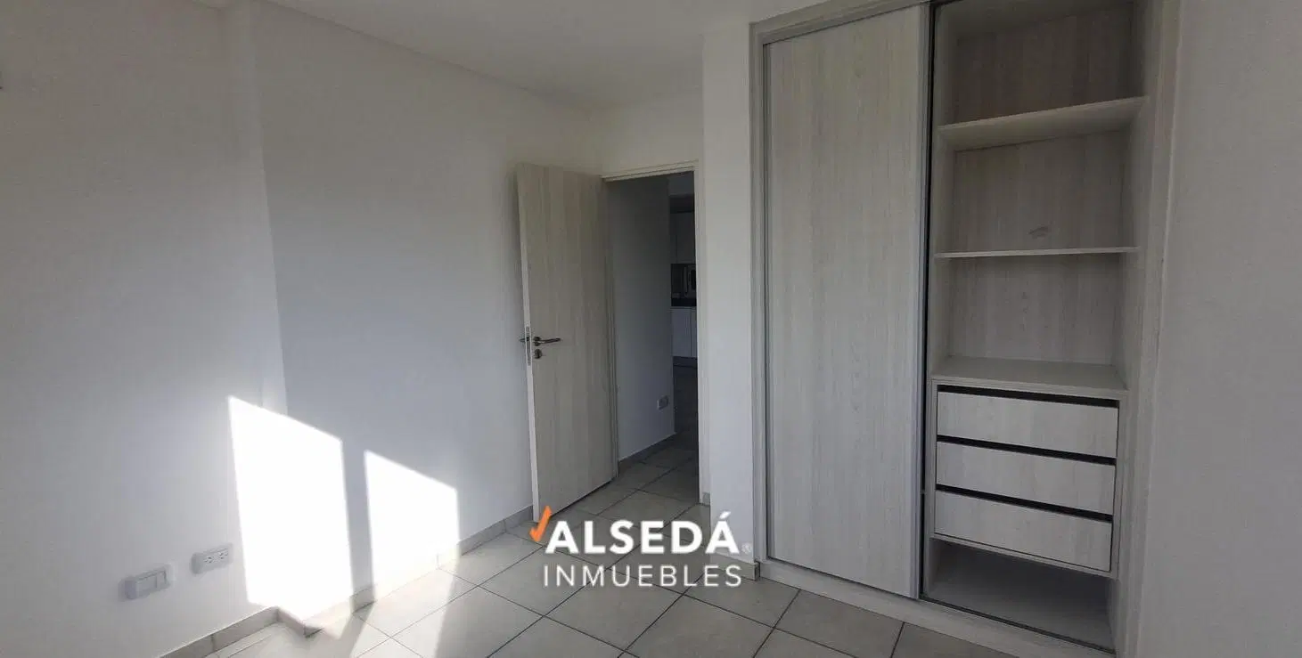 Departamento 1 dor en Abasto 4
