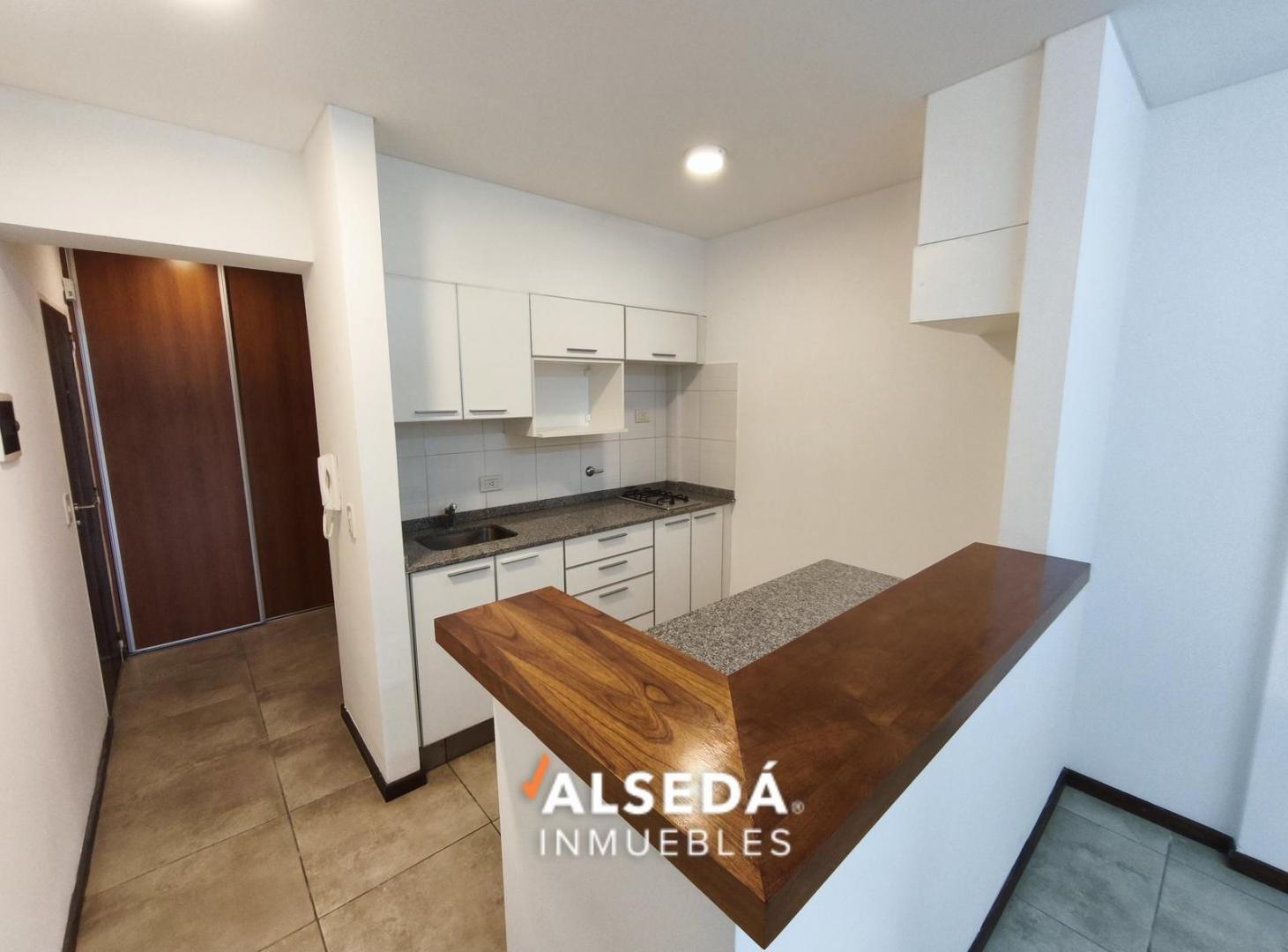 Foto de Departamento monoambiente dividido - Zona Tribunales - Oroño, imagen 5