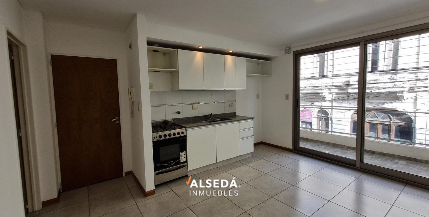 Foto de Departamento 1 dor - ventilación cruzada - Semipiso - Centro, imagen 4