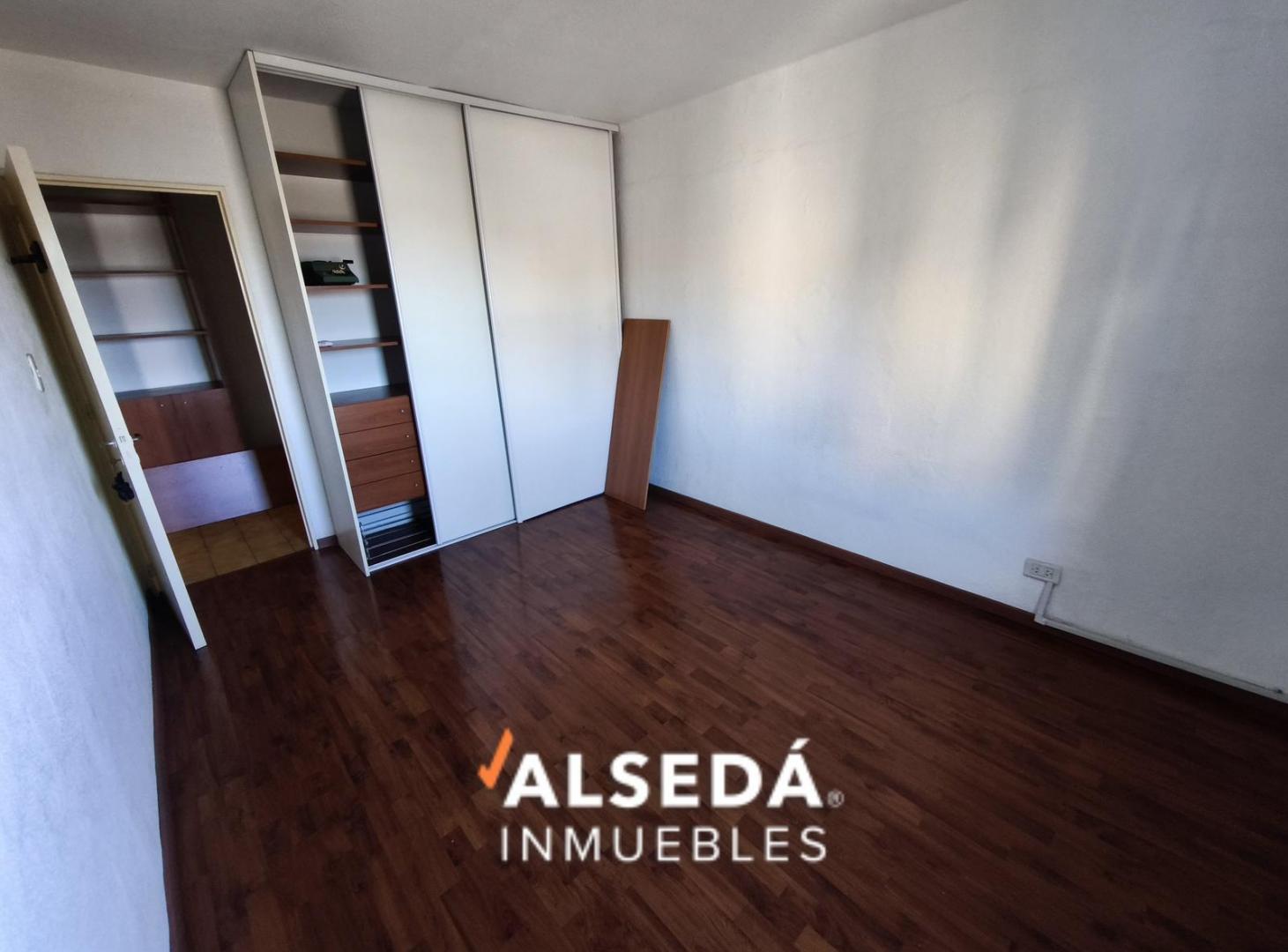 Foto de Departamento de 2 dormitorios Excelente estado!, imagen 4