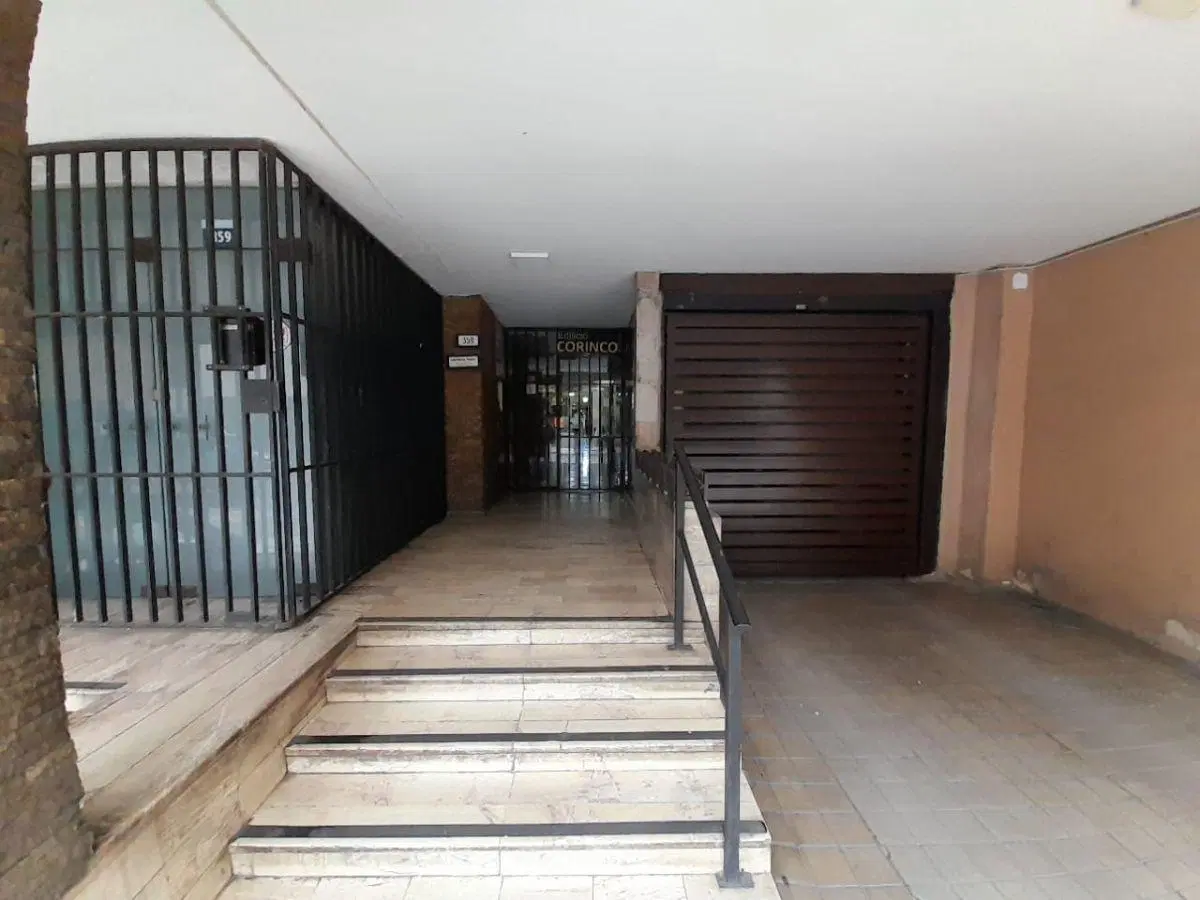 Monoambiente - Excelente Ubicación - Kitch, l/c, bño, dor c/plac - $430M - 3513910444 2