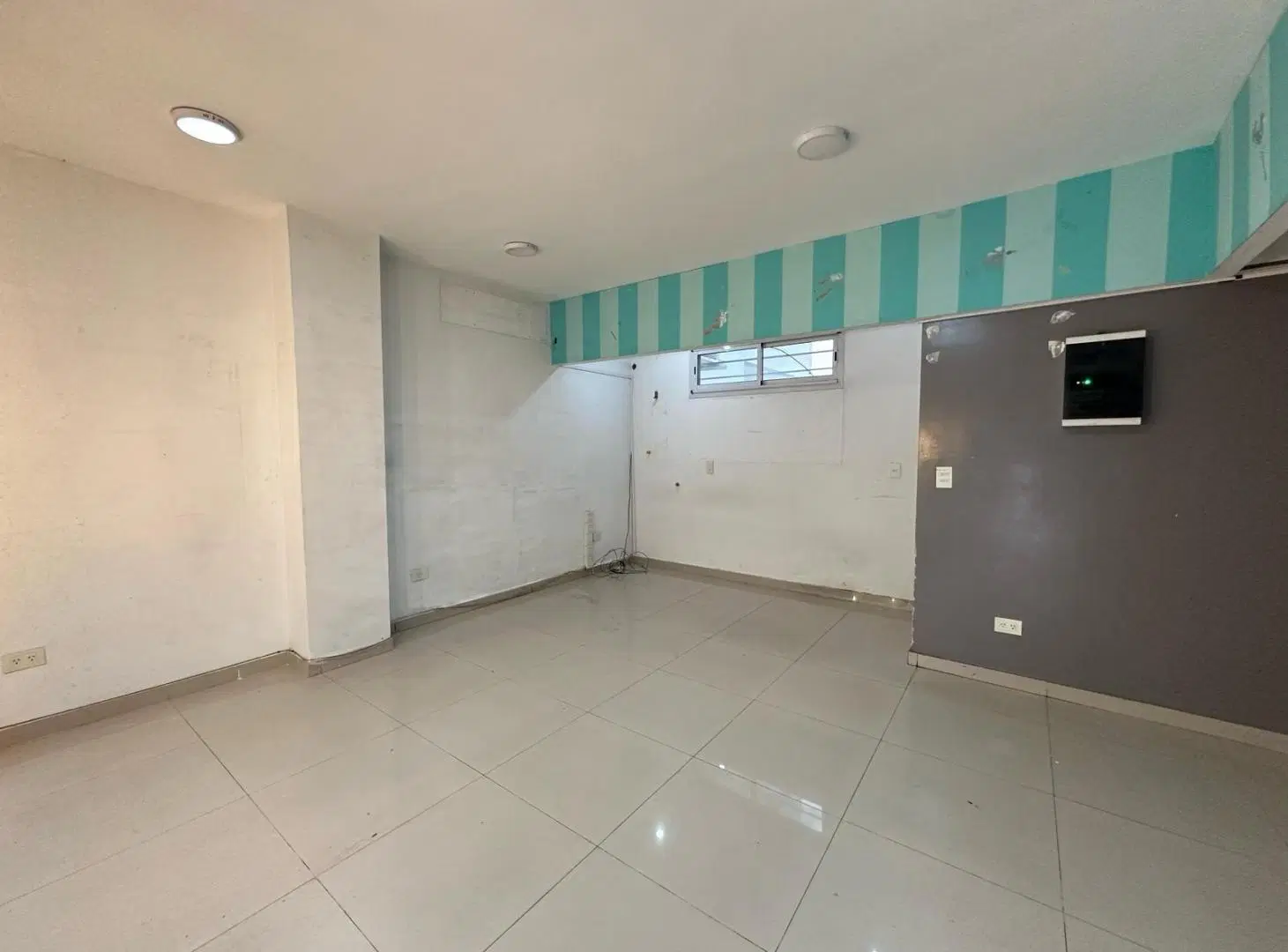 Local 30m2 centro tapiales excelente ubi 1