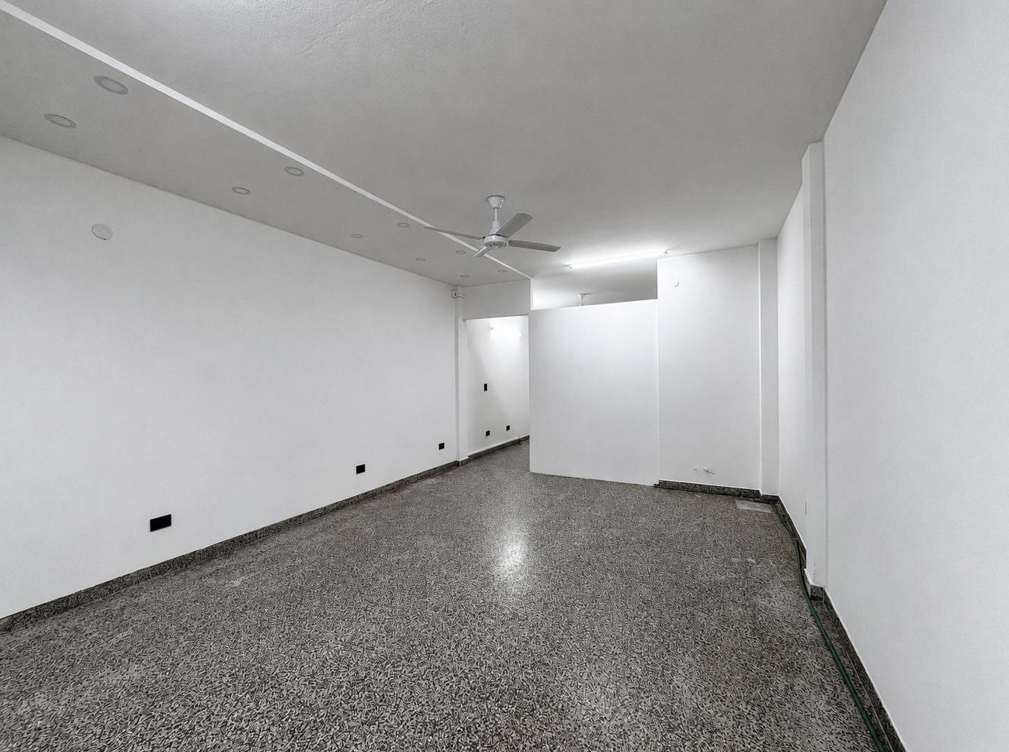 Foto de Local centrico Ciudad Madero sobre avenida, imagen 1