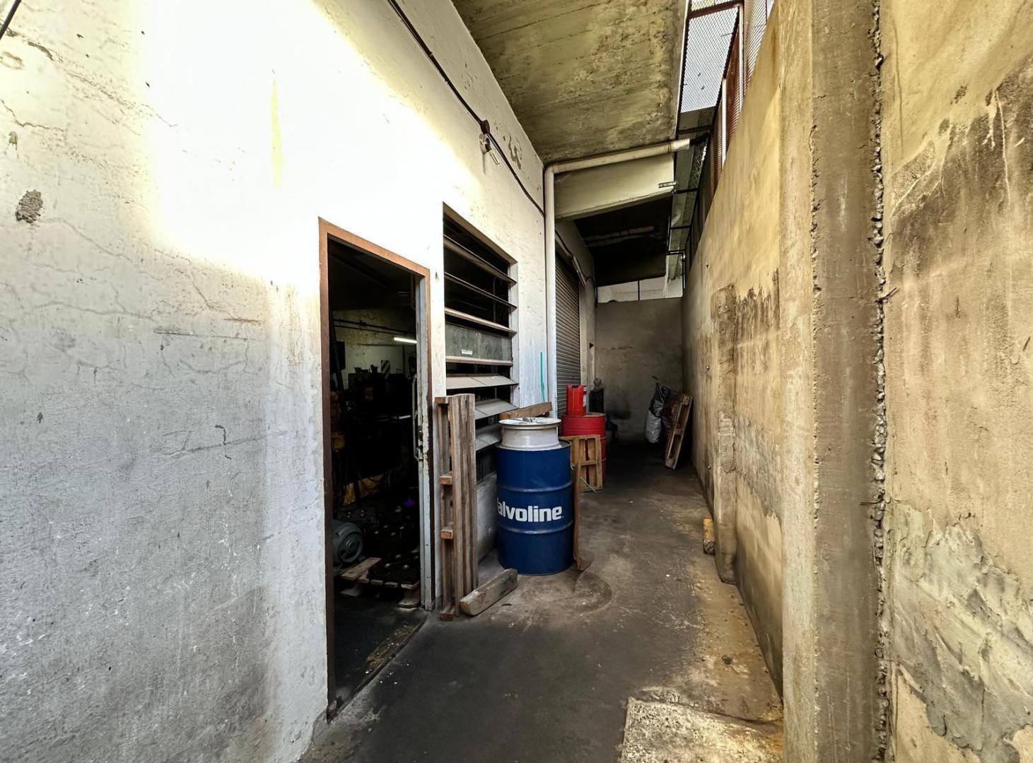 Foto de Galpon 150m2 c/ trifásica, imagen 2
