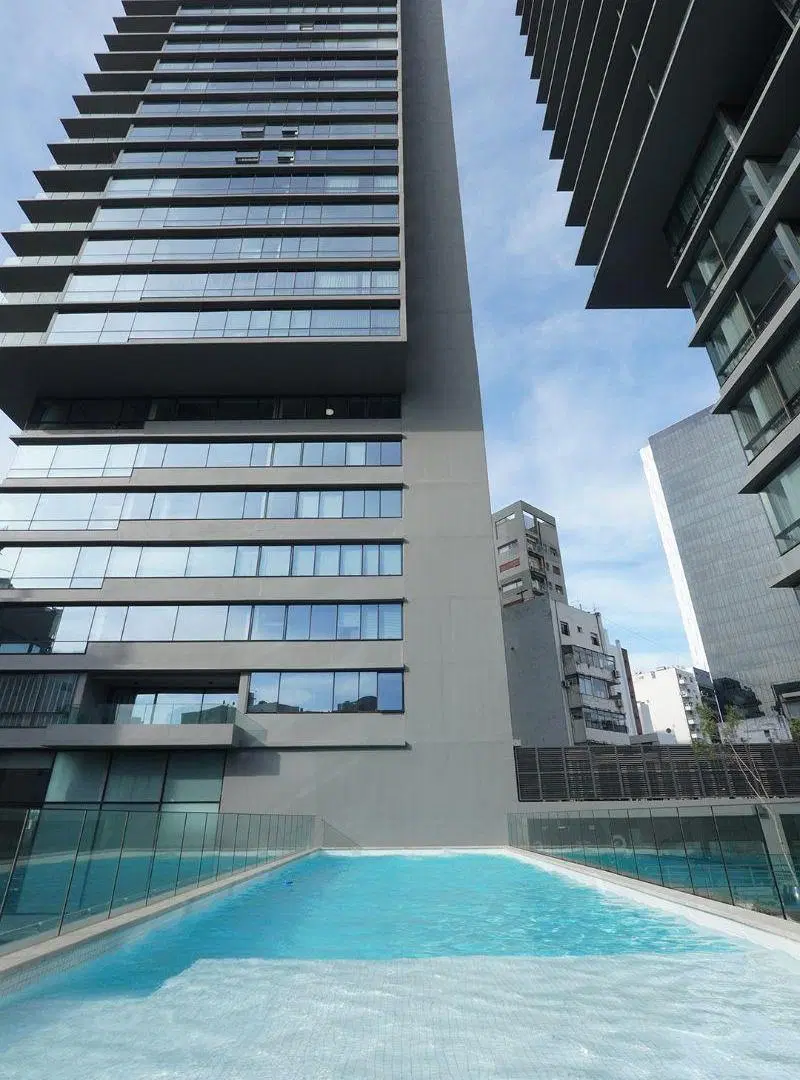 Excepcional 3 ambientes con cochera - piso alto - Av. del Libertador 7400 (Quantum Bellini) 1
