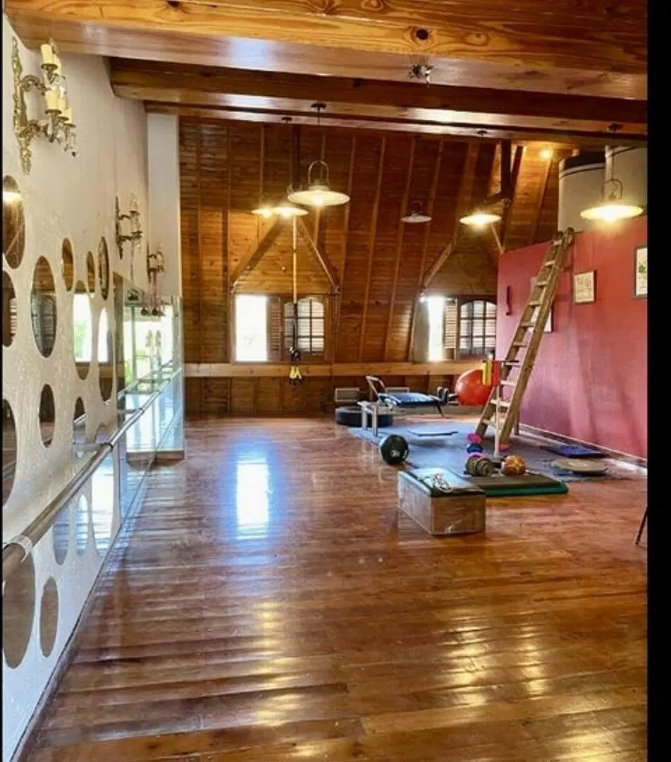 VENTA espectacular casa en Villa del Parque 3