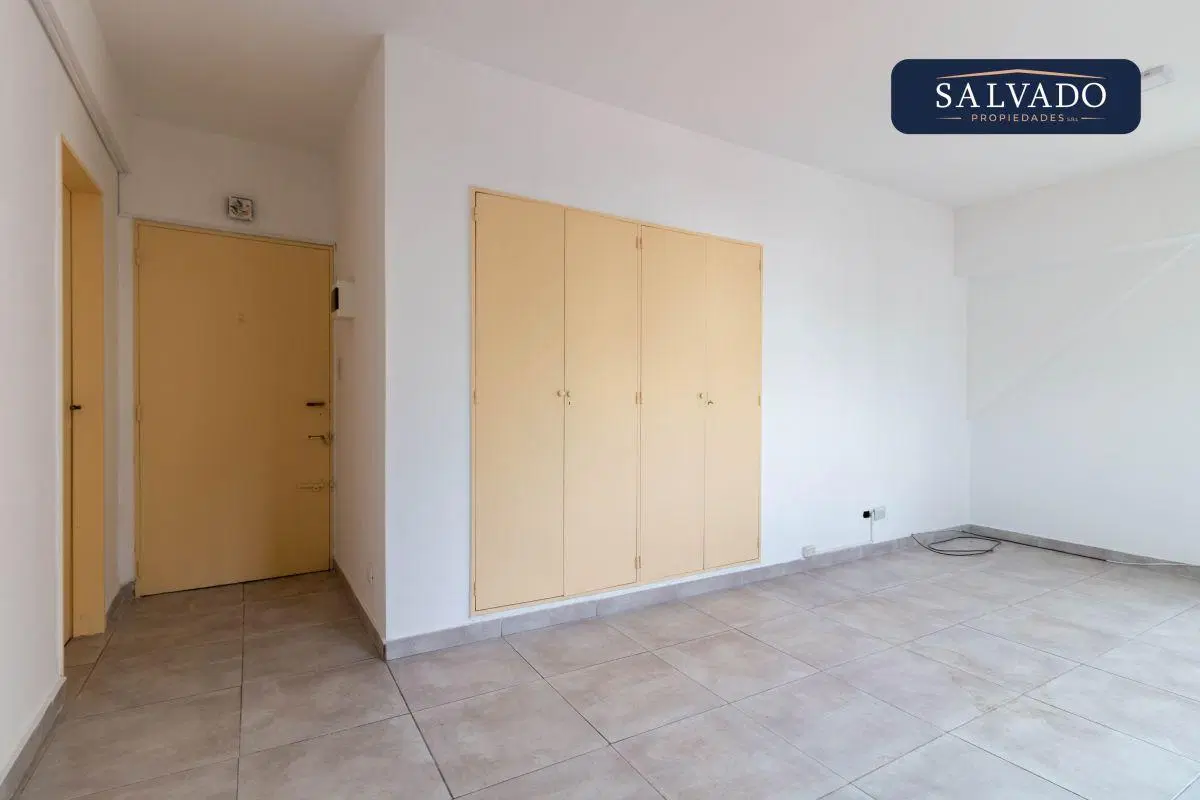 MONOAMBIENTE A LA VENTA - 27m2 TOTALES - SAN CRISTOBAL - SALVADO PROPIEDADES SRL 2