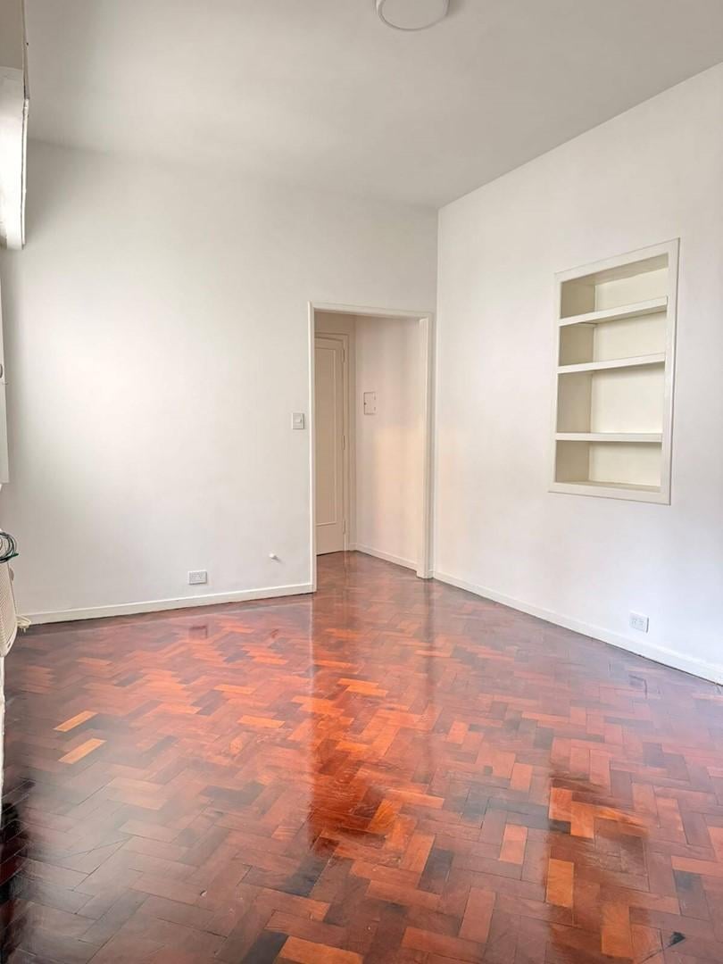 Foto de Departamento en Venta en Belgrano R, imagen 3