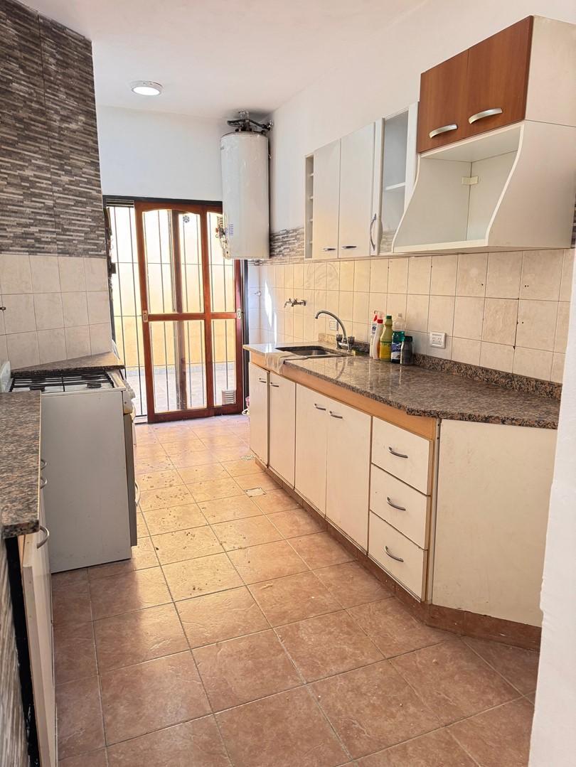 Foto de DEPTO 3 AMBIENTES CON PATIO EN ALQUILER - VILLA PUEYRREDÓN - SALVADO, imagen 5