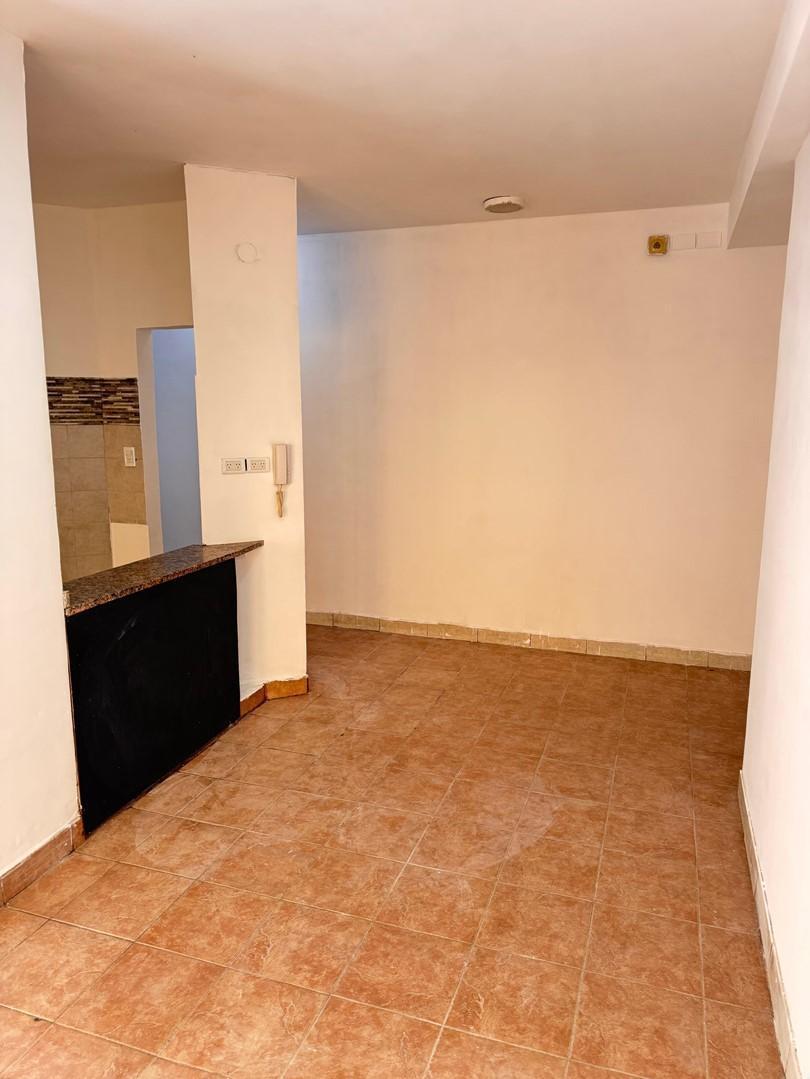 Foto de DEPTO 3 AMBIENTES CON PATIO EN ALQUILER - VILLA PUEYRREDÓN - SALVADO, imagen 3