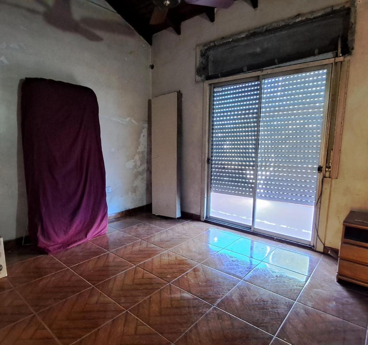 Casa en 2 Plantas Villa Sarmiento 2